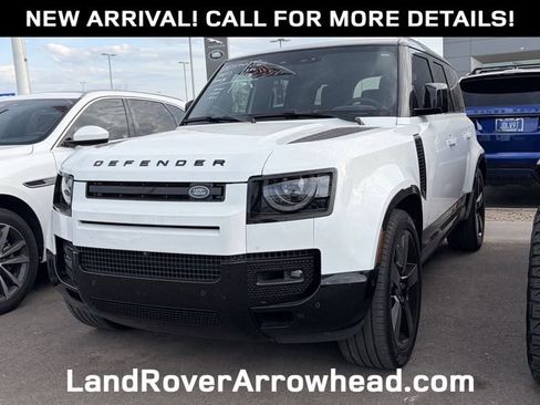 Used 2025 Land Rover Defender 110 X-Dynamic SE image 1