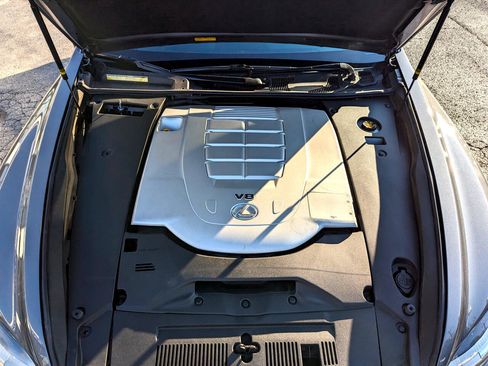 Used 2013 Lexus LS 460 AWD image 45