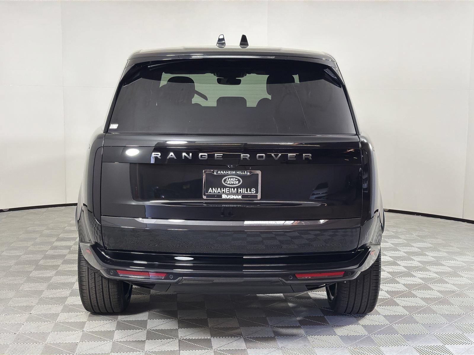 New 2026 Land Rover Range Rover SE AWD/4WD image 4