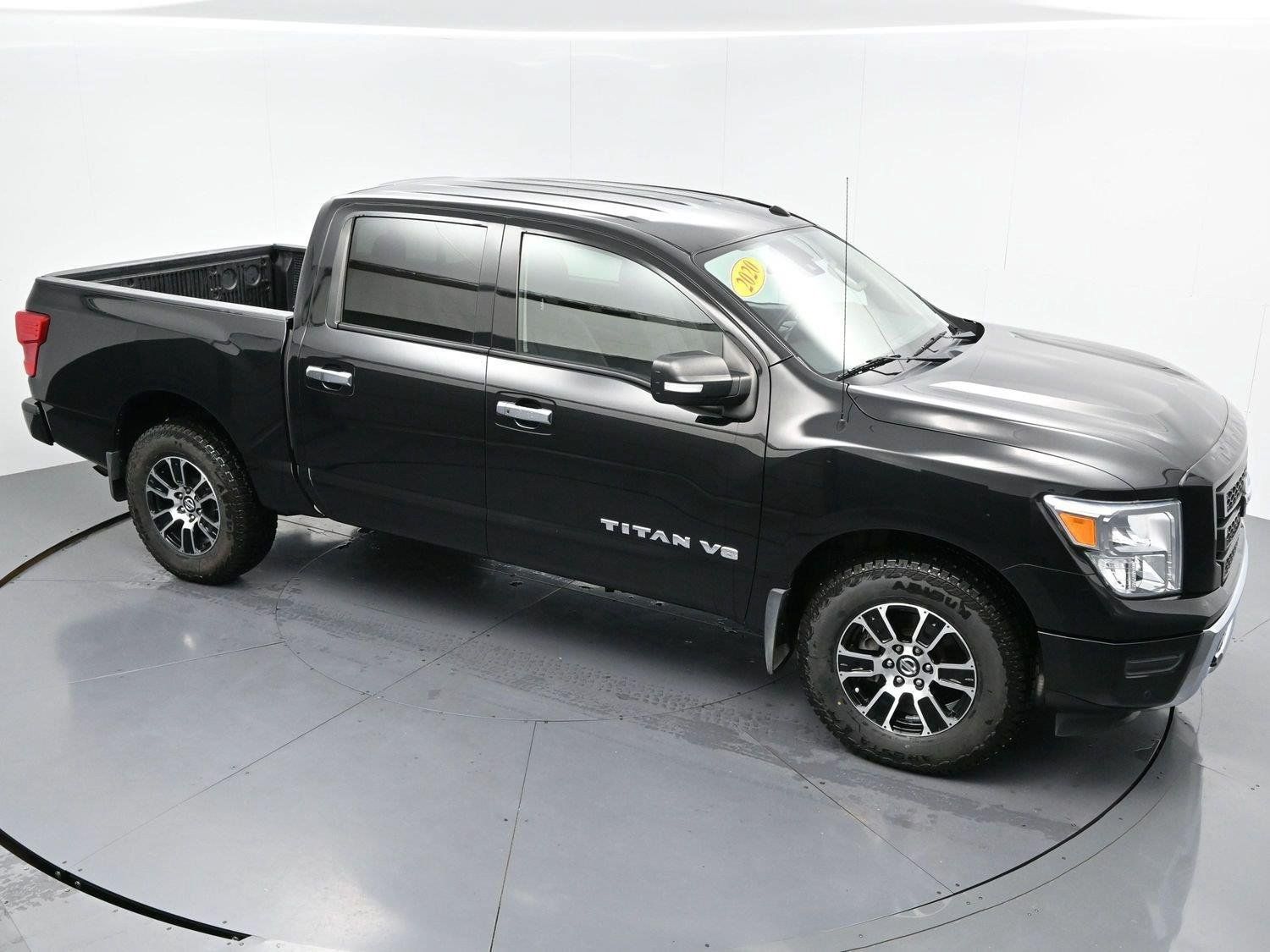 Used 2020 Nissan Titan SV w/ SV Convenience Package AWD/4WD image 39