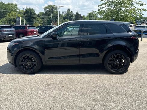 Certified 2025 Land Rover Range Rover Evoque S image 9