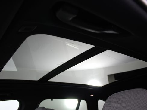 New 2026 BMW X5 sDrive40i w/ M Sport Package image 14