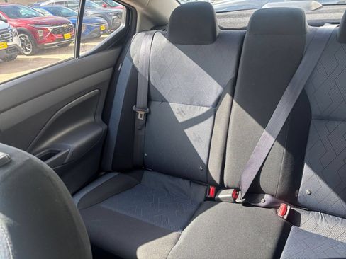 Used 2025 Nissan Versa SV FWD image 37