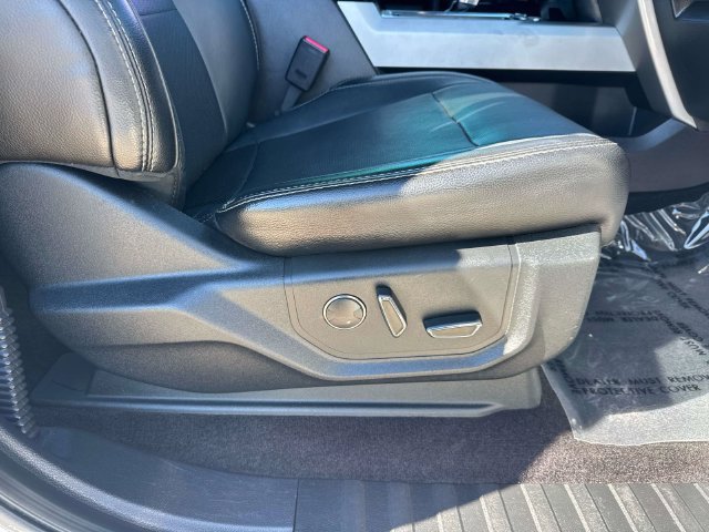 Used 2017 Ford F150 Lariat AWD/4WD image 18