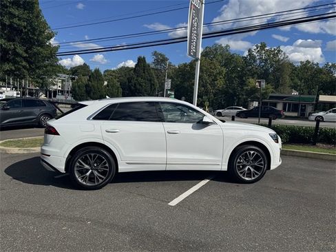 Certified 2024 Audi Q8 Premium Plus image 5