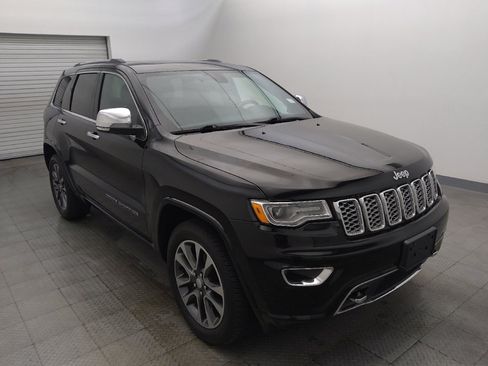 Used 2017 Jeep Grand Cherokee Overland RWD image 13