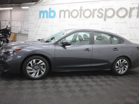 Used 2025 Subaru Legacy Limited image 3