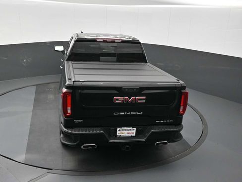 Used 2024 GMC Sierra 1500 Denali w/ Technology Package AWD/4WD image 16