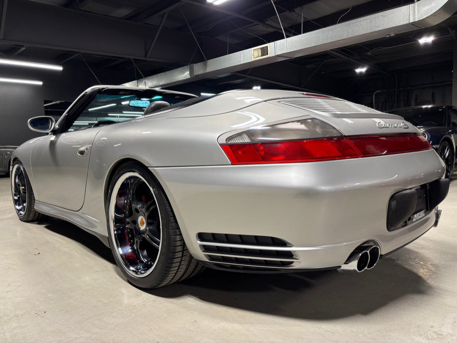 Used 2004 Porsche 911 Carrera 4S AWD/4WD image 6