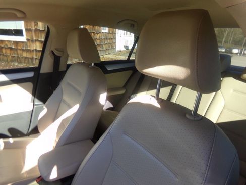 Used 2013 Volkswagen Jetta SE image 21