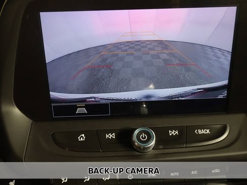 Used 2022 Chevrolet Camaro LT image 5