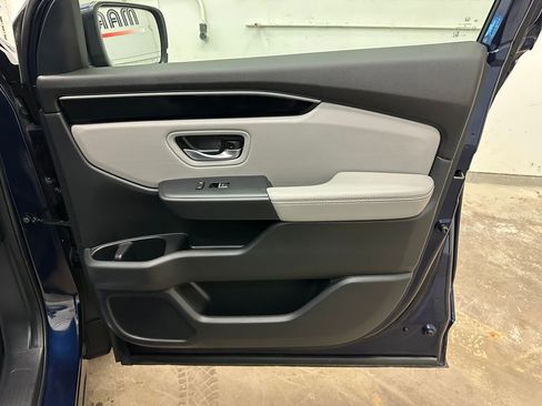 Used 2023 Honda Pilot EX-L image 31