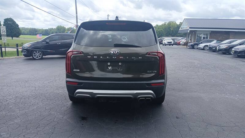 Used 2021 Kia Telluride SX w/ Towing Package AWD/4WD image 3