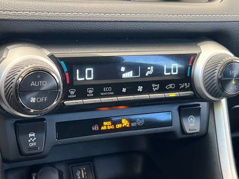 Certified 2024 Toyota RAV4 XLE AWD/4WD image 22