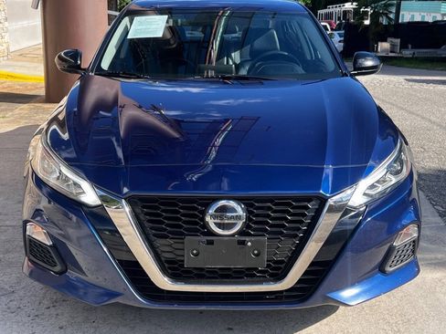 Used 2019 Nissan Altima 2.5 SR FWD image 4