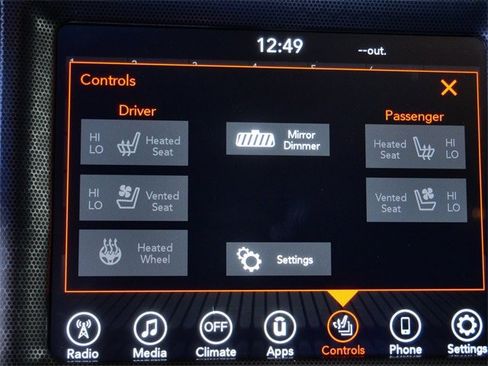 Used 2017 Dodge Challenger SXT Plus image 23