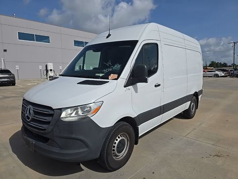 Used 2024 Mercedes-Benz Sprinter 2500 image 1