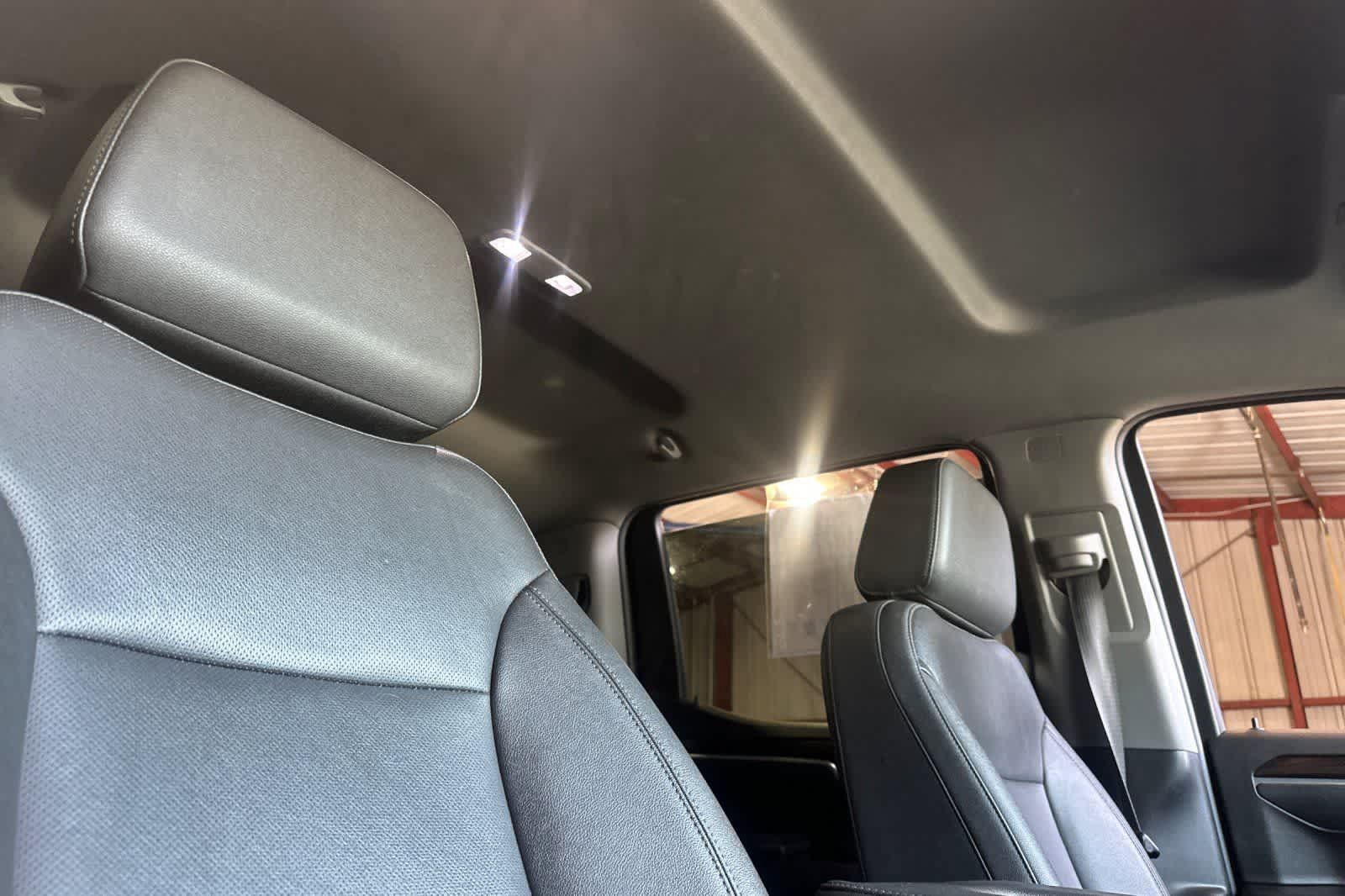 Used 2025 GMC Sierra 1500 SLT RWD image 19