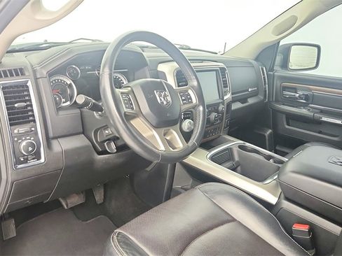 Used 2017 RAM 1500 Laramie w/ Convenience Group image 14