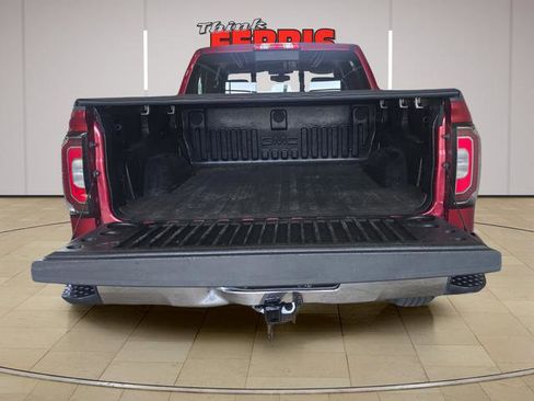 Used 2018 GMC Sierra 1500 SLT w/ SLT Premium Package AWD/4WD image 9
