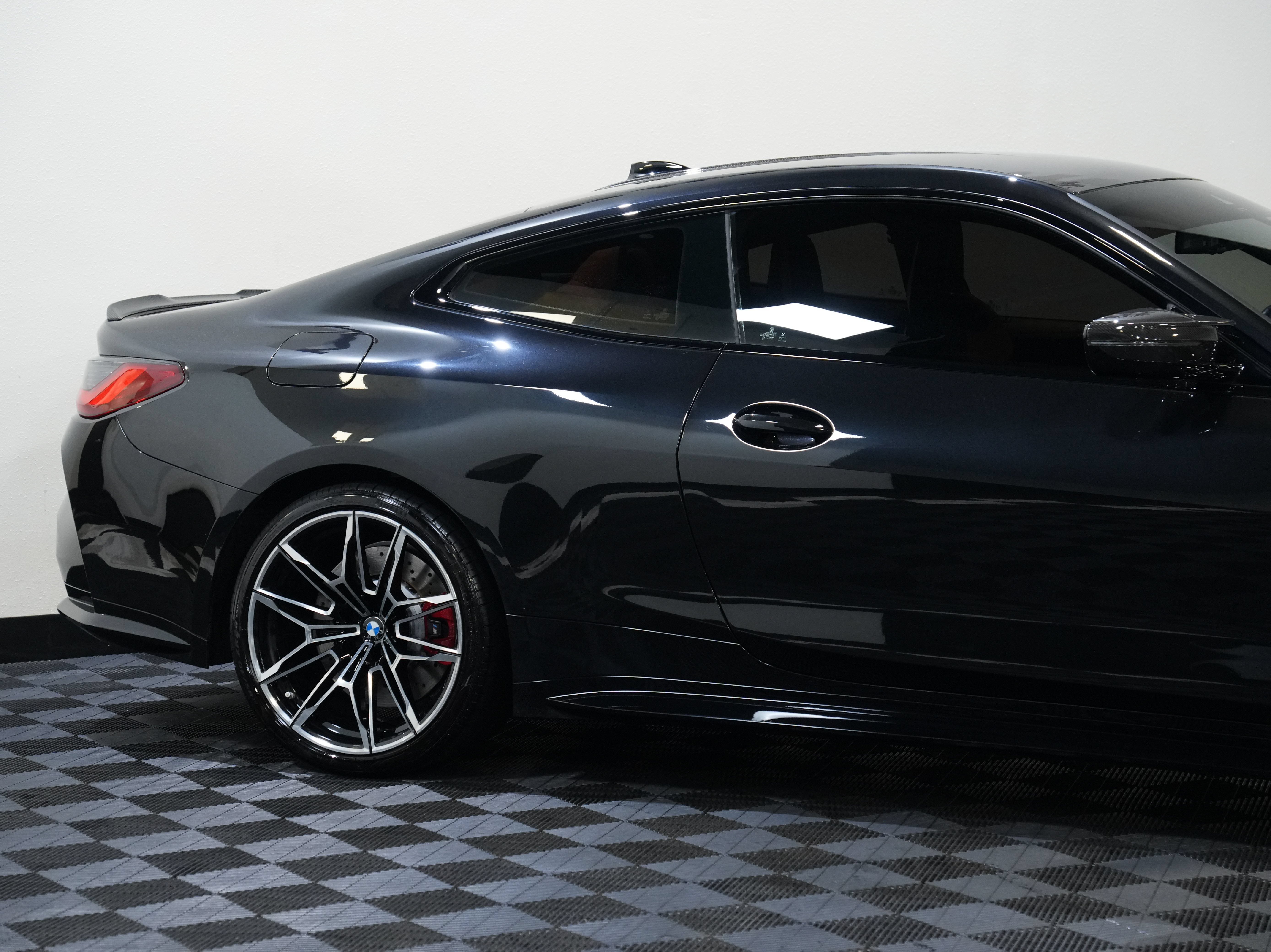 Used 2022 BMW M4 Competition w/ M Carbon Exterior Package RWD image 14