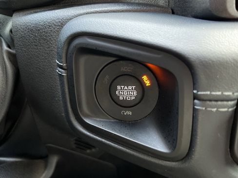 Used 2024 Jeep Wrangler Rubicon image 29