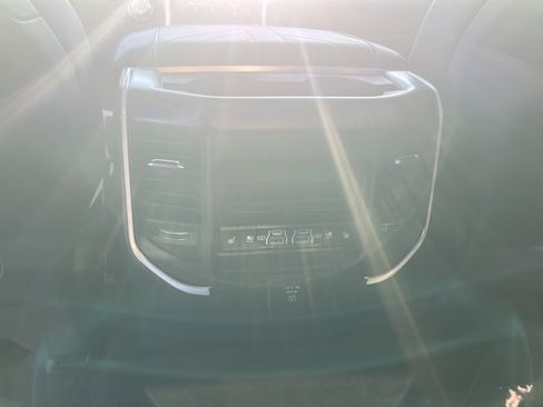Certified 2025 RAM 1500 Tungsten AWD/4WD image 13
