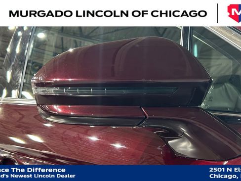 Used 2023 Lincoln Nautilus Reserve AWD/4WD image 10