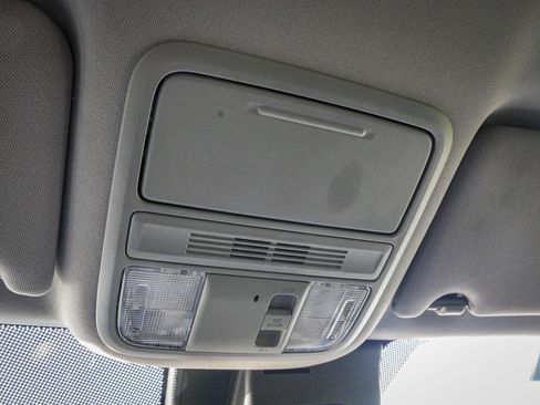 Certified 2025 Honda Ridgeline Sport image 26