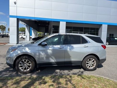 Used 2020 Chevrolet Equinox LT image 4
