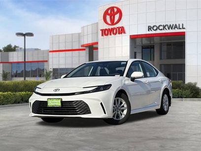 New 2026 Toyota Camry LE w/ Convenience Package