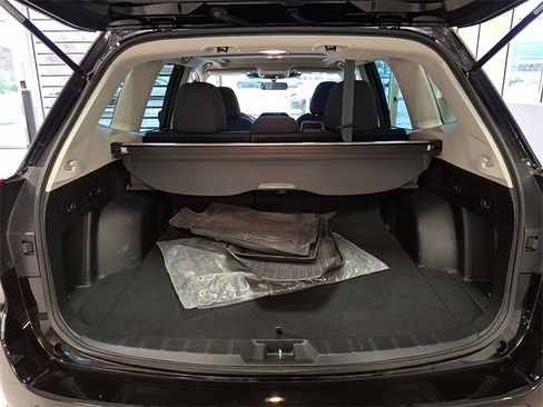 Certified 2023 Subaru Forester Premium image 27