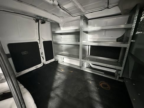 Used 2020 Nissan NV200 SV image 27