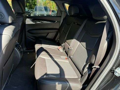 Used 2025 Cadillac XT5 Premium Luxury image 10