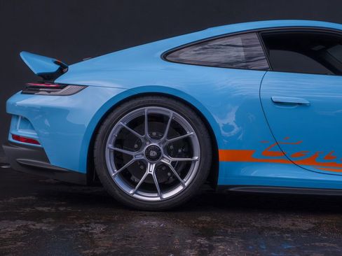 Used 2023 Porsche 911 GT3 RWD image 30