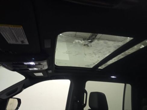 Used 2025 Chevrolet Suburban RST w/ Advanced Technology Package image 13