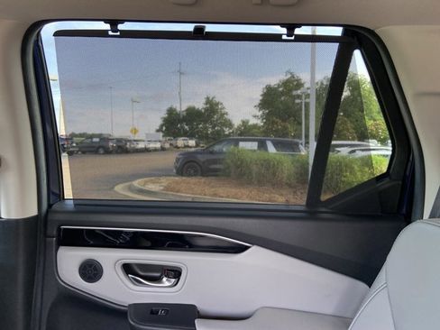 Used 2024 Honda Pilot EX-L image 54
