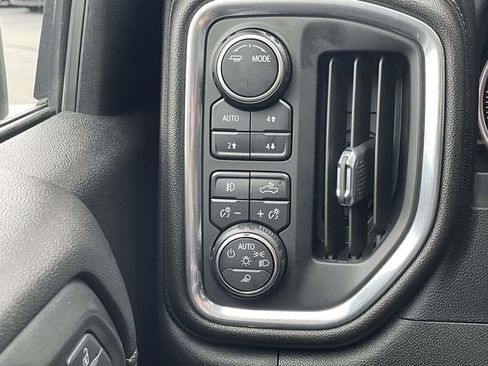 Used 2023 Chevrolet Silverado 2500 High Country image 15