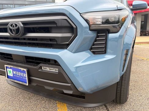 New 2026 Toyota Tacoma SR5 AWD/4WD image 9