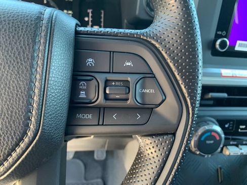 Used 2026 Toyota Tacoma SR5 AWD/4WD image 28