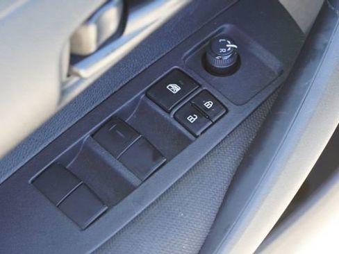 Used 2024 Toyota Corolla LE image 20