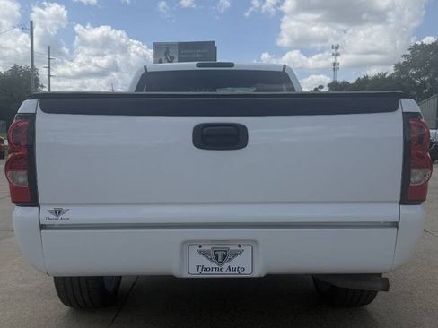 Used 2006 Chevrolet Silverado 1500 LT RWD image 6