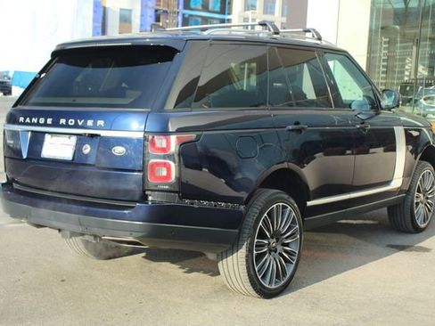 Used 2020 Land Rover Range Rover HSE image 2