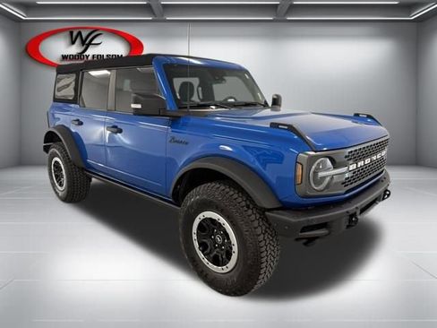 Used 2022 Ford Bronco Badlands w/ Sasquatch Package AWD/4WD image 3