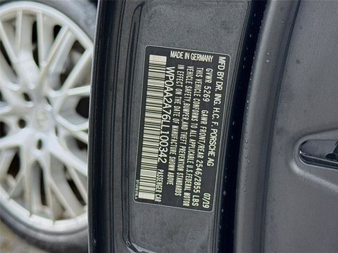 Used 2020 Porsche Panamera 4 image 14