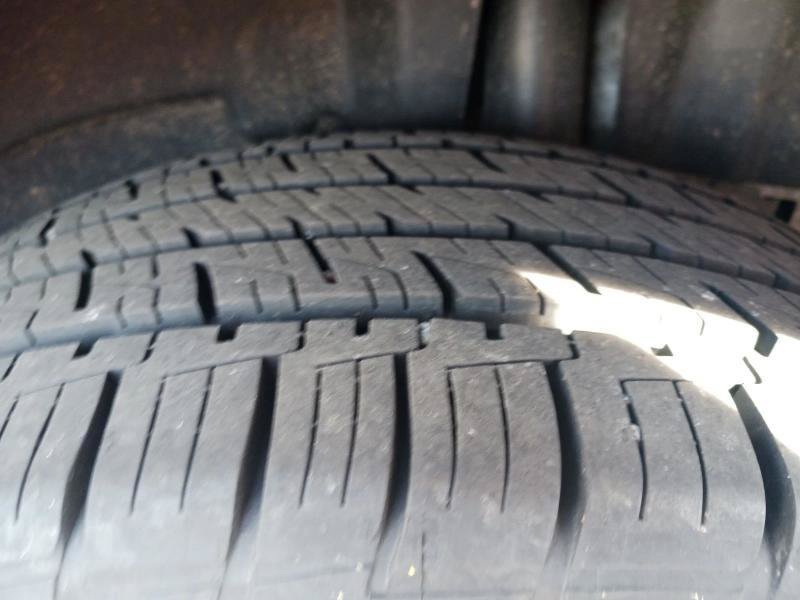 Used 2013 Ford Explorer Limited FWD image 9