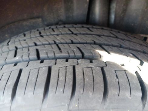 Used 2013 Ford Explorer Limited FWD image 9