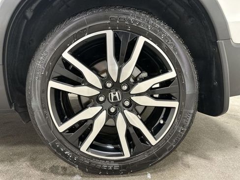 Used 2022 Honda Pilot Touring image 14