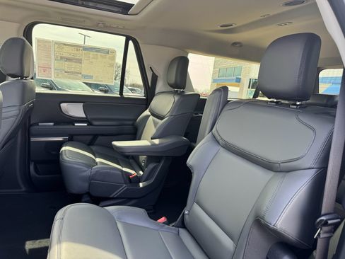 New 2026 Ford Expedition Max Active AWD/4WD image 28