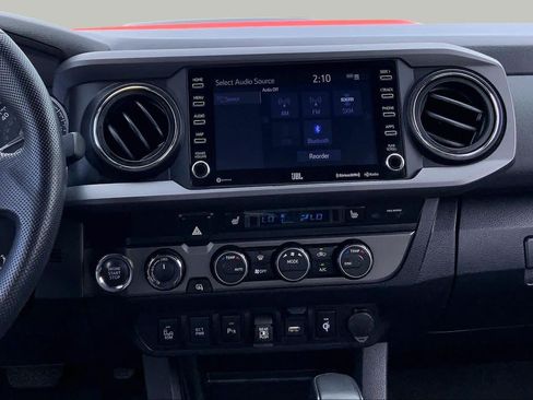 Used 2023 Toyota Tacoma TRD Pro AWD/4WD image 7